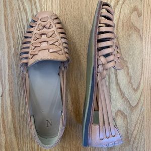 Nisolo Huarache Sandal in Natural Size 7